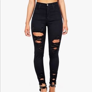 Distressed High Rise Jeans